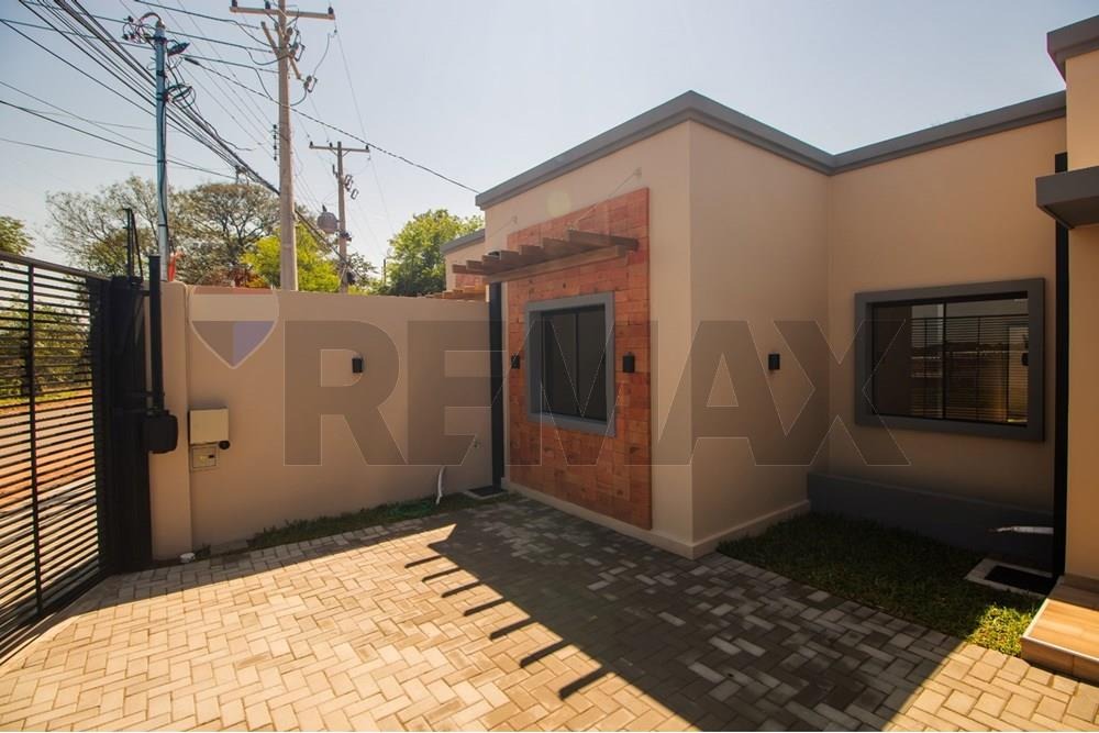 VENDO CASA INTELIGENTE EN VILLA ELISA — foto 2