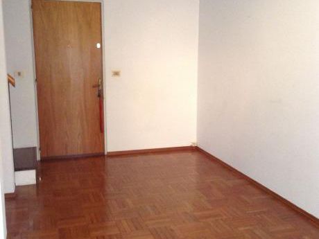 Apartamento Dúplex En Malvín, Súper Interesante!!!!!