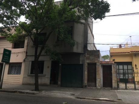 Muy Buena Ubicación Para Proyecto O Casa Propia