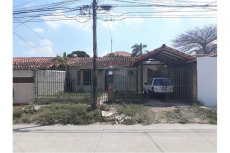Hermosa Casa En Venta Zona Oeste
