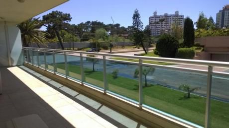 Apartamento En Punta Del Este!!