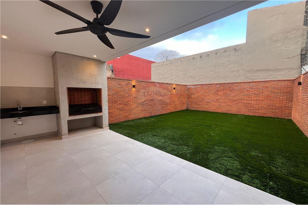 Lambaré Duplex a estrenar zona Supermercado Pueblo — foto 3