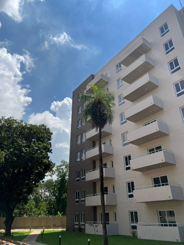 ALQUILO DEPARTAMENTOS NUEVOS A ESTRENAR EN COMPLEJO REPUBLICA - LUQUE.- — foto 2