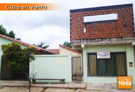 Casa Economica En Venta - Urb. Las Piedades