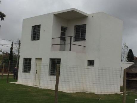 Casa A Estrenar En Medanos De Solymar
