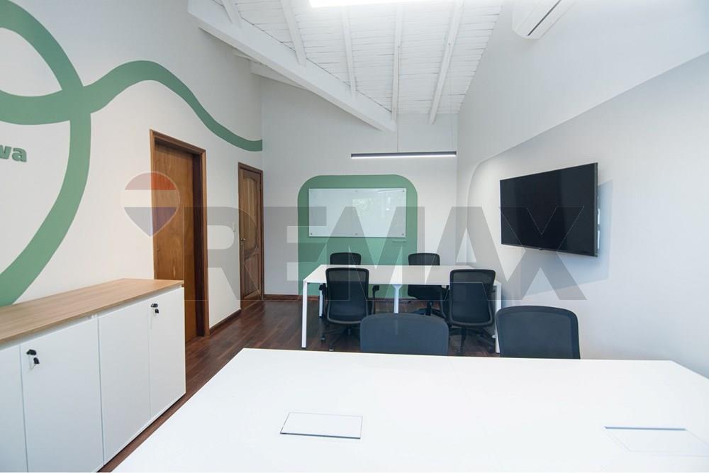 PISO COMPLETO DE OFICNAS EN PLANTA ALTA — foto 3