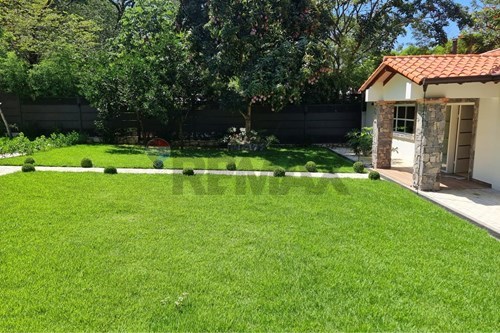 Casa-Venta-PY Cordillera San Bernardino a una cuadras y media de ruta San Ber… — foto 3