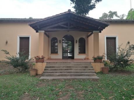 Alquilo Amplia Casa En Aregua