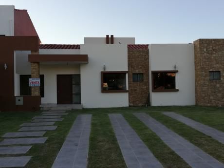 Hermosa Casa En Venta…a Estrenar!!!!
