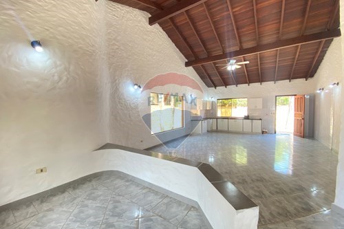 Casa-Alquiler-PY Central Lambaré — foto 2