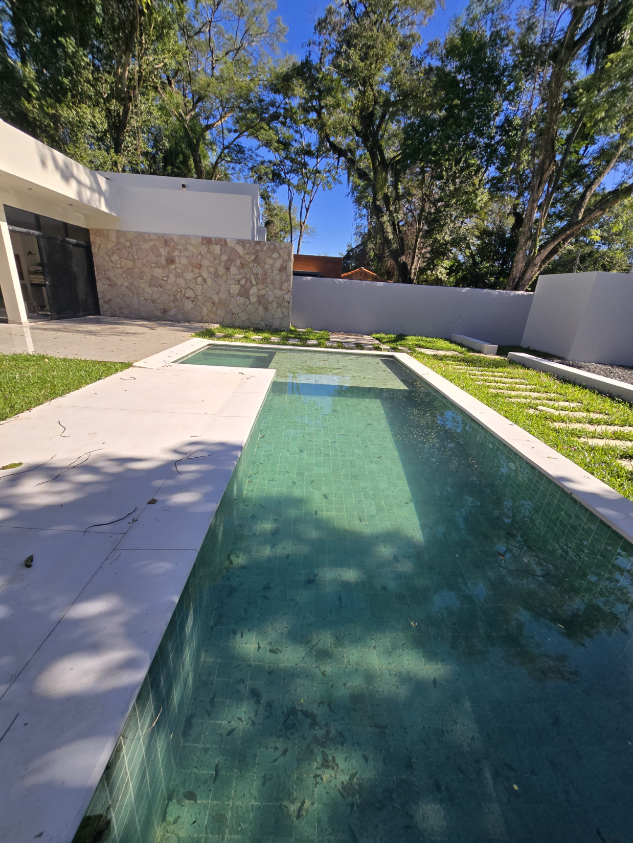 VENDO RESIDENCIA MINIMALISTA A ESTRENAR EN SAN BERNARDINO — foto 3