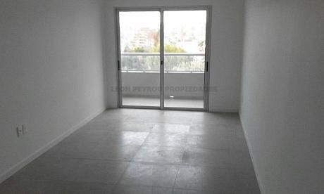 Apartamento, 2 Dormitorios, 2 Baños, Garaje. Malvín