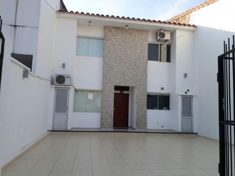 Hermosa Casa En Zona Norte Alemana
