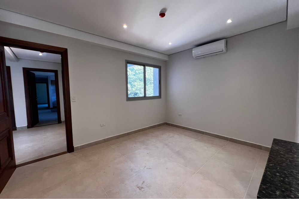 Departamento-Alquiler-San Lorenzo, Central — foto 3