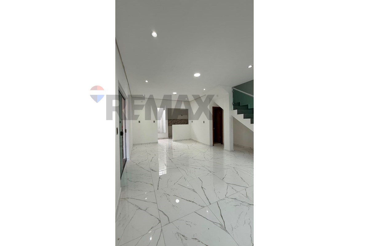 Duplex - Alquiler - San Lorenzo, Central — foto 3