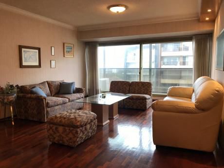 Alquiler Espectacular Apto.con Muebles.