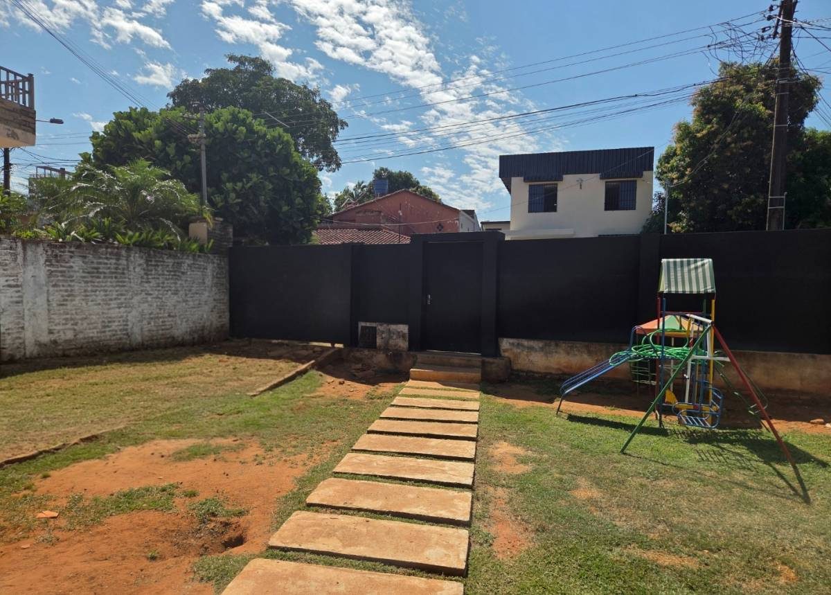 EN VENTA - CASA EN FERNANDO DE LA MORA ZONA NORTE — foto 2