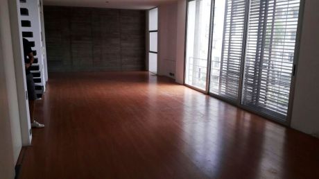 Departamento Duplex De 2 Dormitorios En Equipetrol