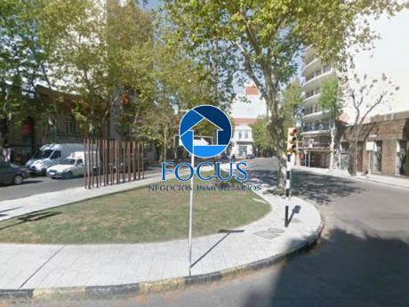 1 Dormitorio Con Gran Patio! Oportunidad Inversor, Con Renta