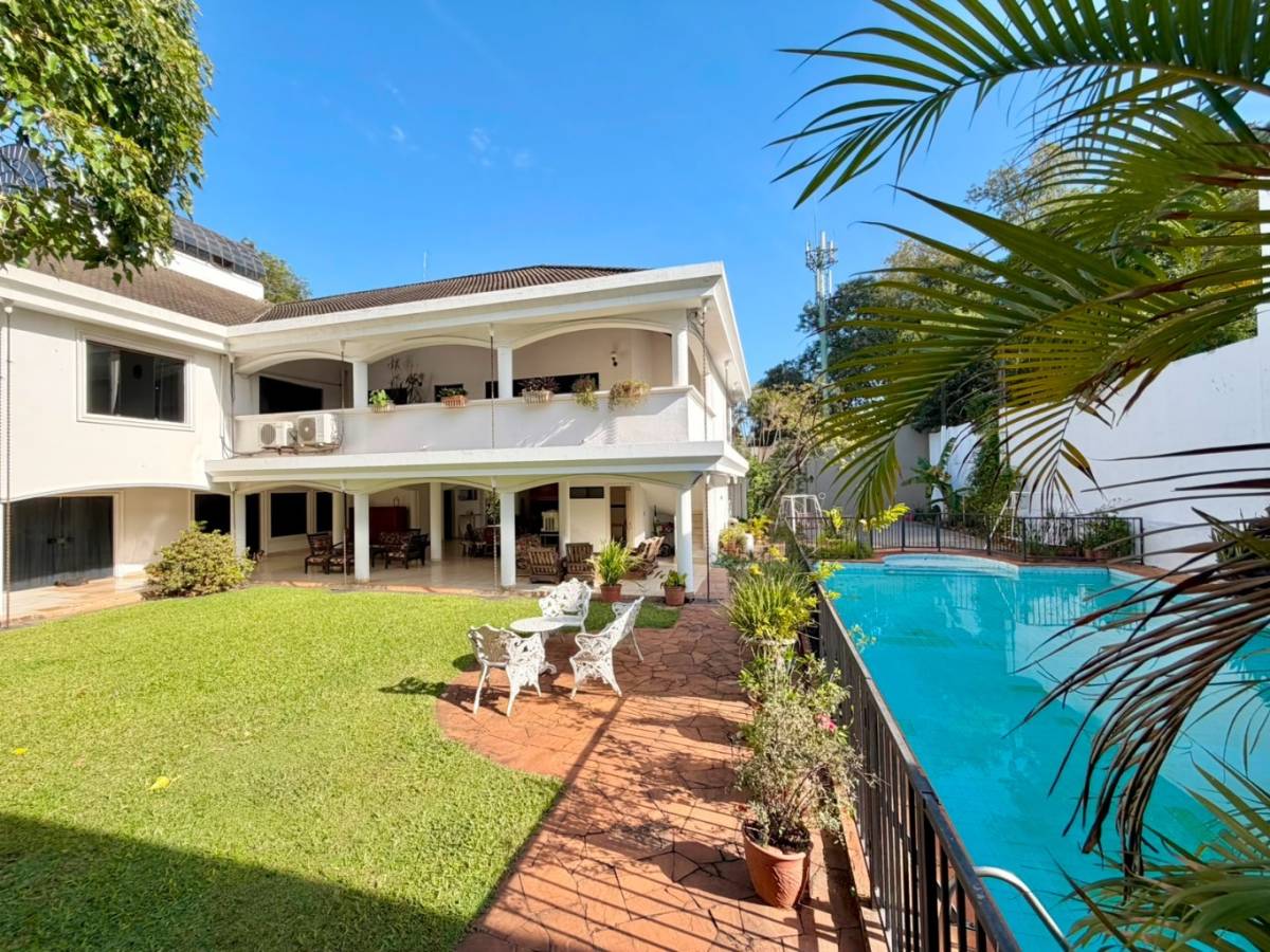VENDO HERMOSA RESIDENCIA EN BARRIO SAN CRISTOBAL — foto 2