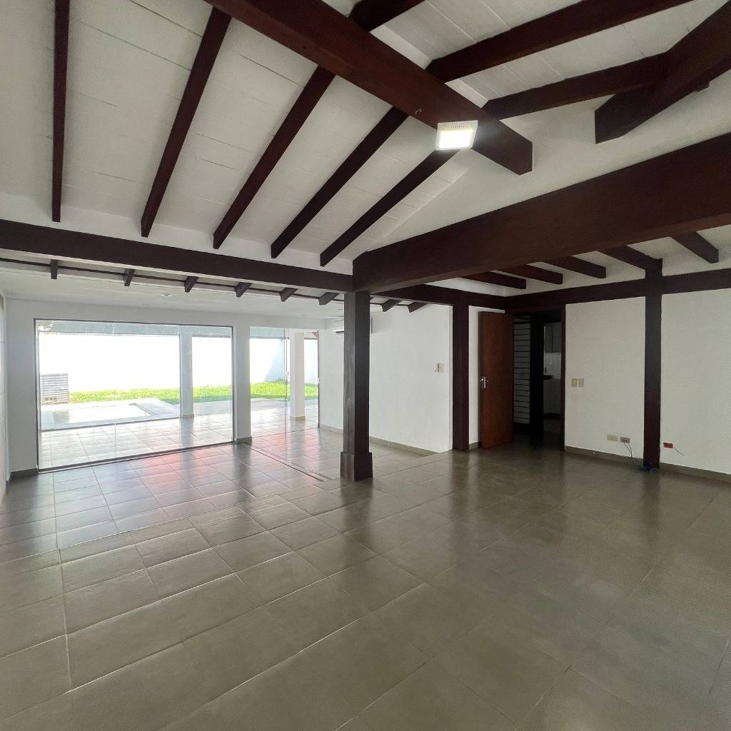 ALQUILO CASA EN BARRIO SAN CRISTOBAL — foto 3