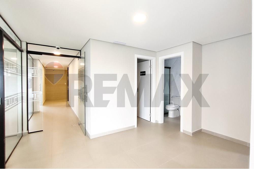 AMPLIO DEPARTAMENTO A LA VENTA — foto 3