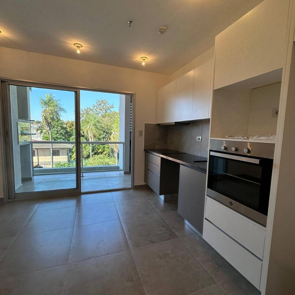 ALQUILO- Departamento en Villa Morra en el Edificio Torreani — foto 3