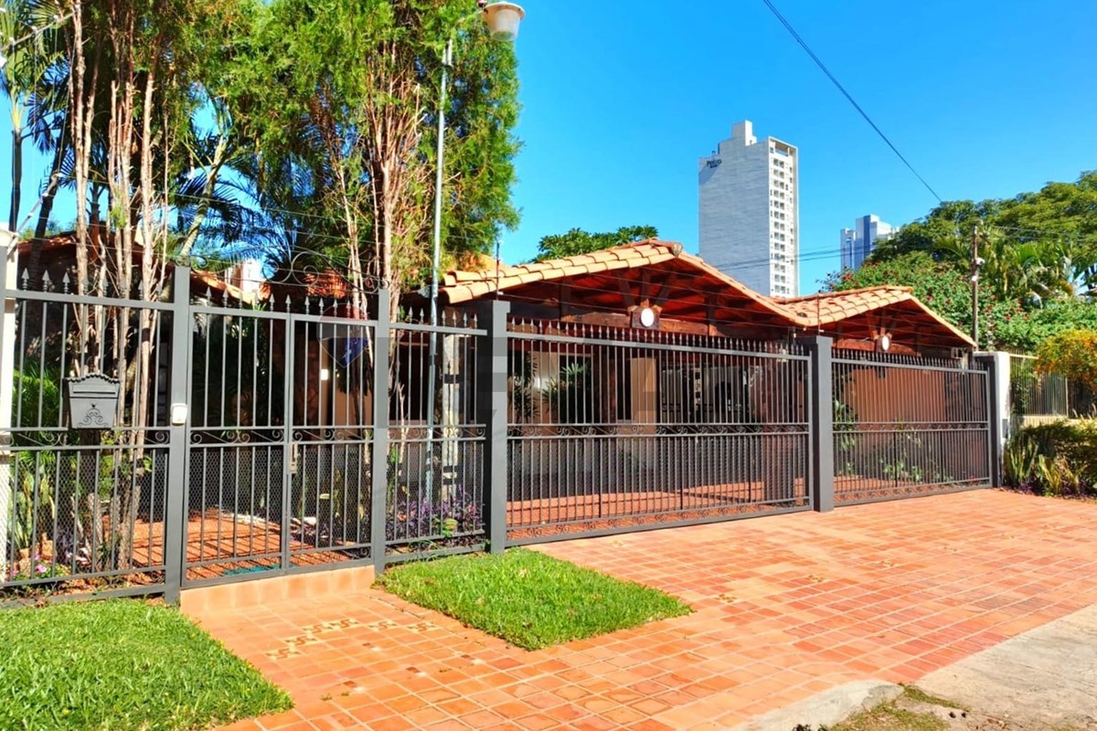 Casa en alquiler en Mme. Lynch