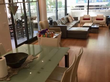 3 Dorm,en Suite 4 Baños Vista. Garage Fijo. Piscina. Gym. Jardin Oferta