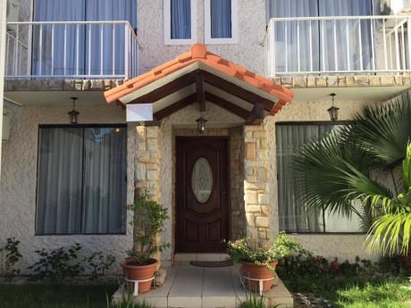 Preciosa Casa En Venta (zona Zoologico)