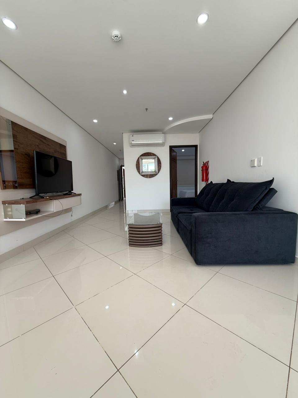 VILLA MORRA, EN ALQUILER AMPLIO DEPARTAMENTO DE 1 DORMITORIO AMOBLADO. — foto 2