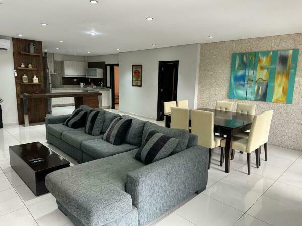 ALQUILER – DEPARTAMENTO AMOBLADO EN EL BARRIO MANORA — foto 2