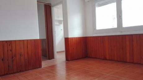 Apartamento Con Garage