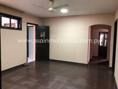 Casa Toda En Planta Baja Barrio Seminario