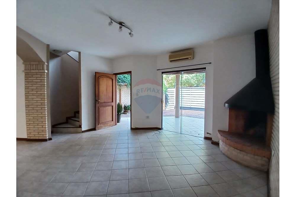 Alquilo Dúplex en Mburucuyá  Negociable4,900,000 ₲   [Mensual] — foto 3