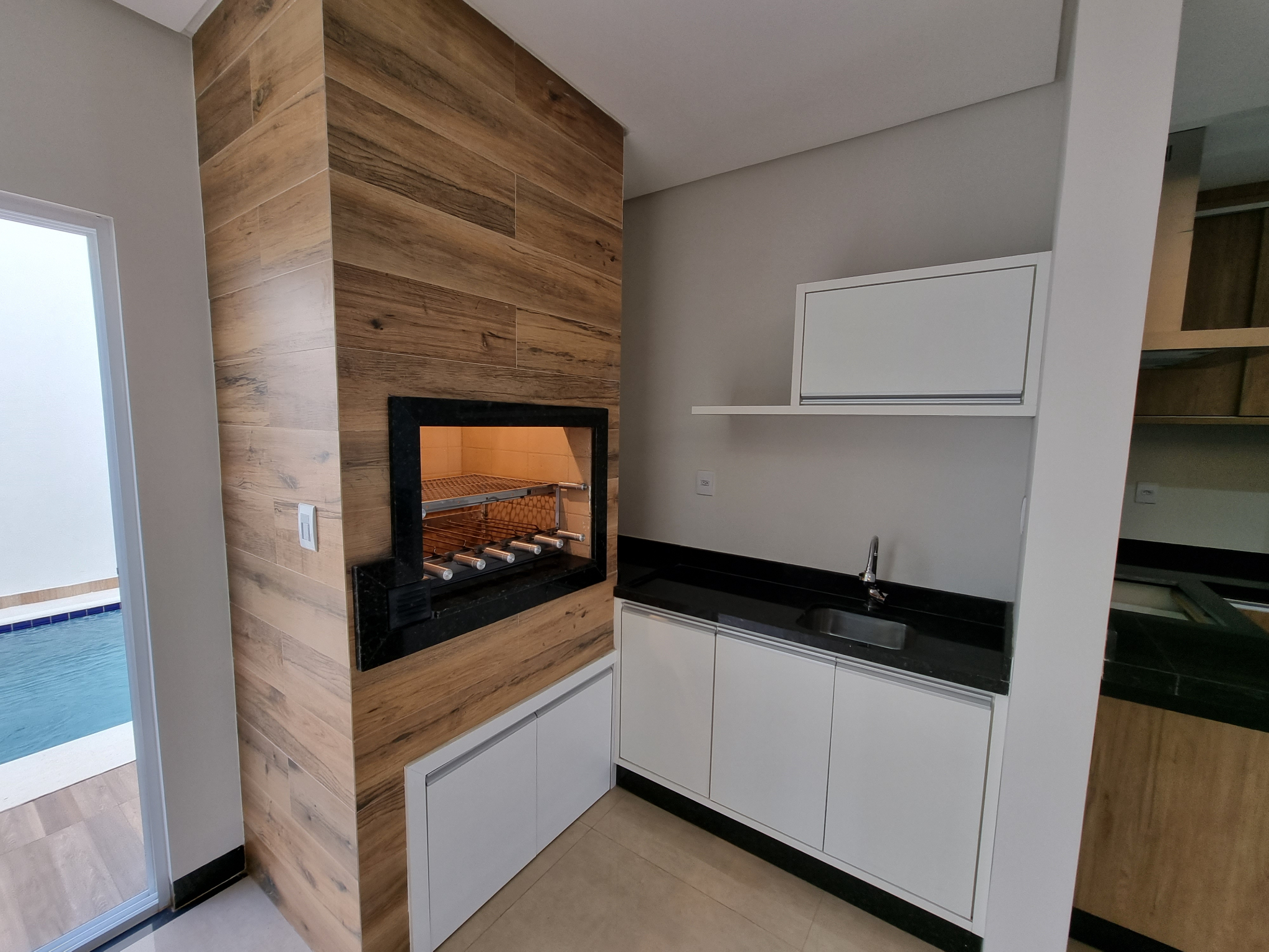. VENDO DÚPLEX EN COMPLEJO DE GRAN CATEGORÍA EN VILLA BANCARIA — foto 3