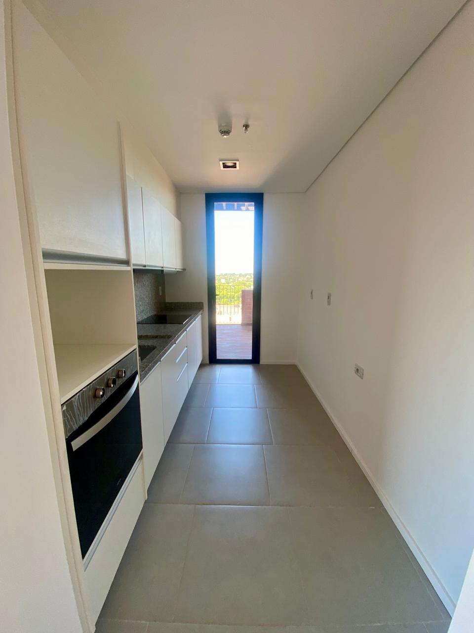 Alquilo Hermoso Penthouse A Estrenar De 3 Niveles — foto 3