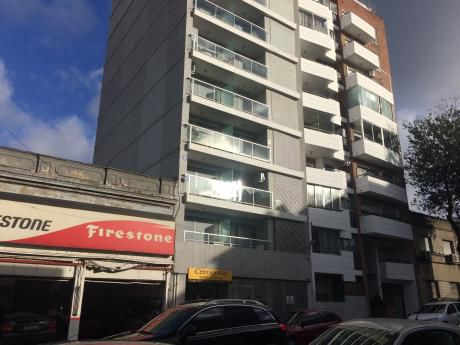 Alquiler En Cordon De 2 Dormitorios Y 2 Baños