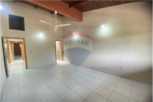 ALQUILER DE DEPARTAMENTO, LAMBARE — foto 3