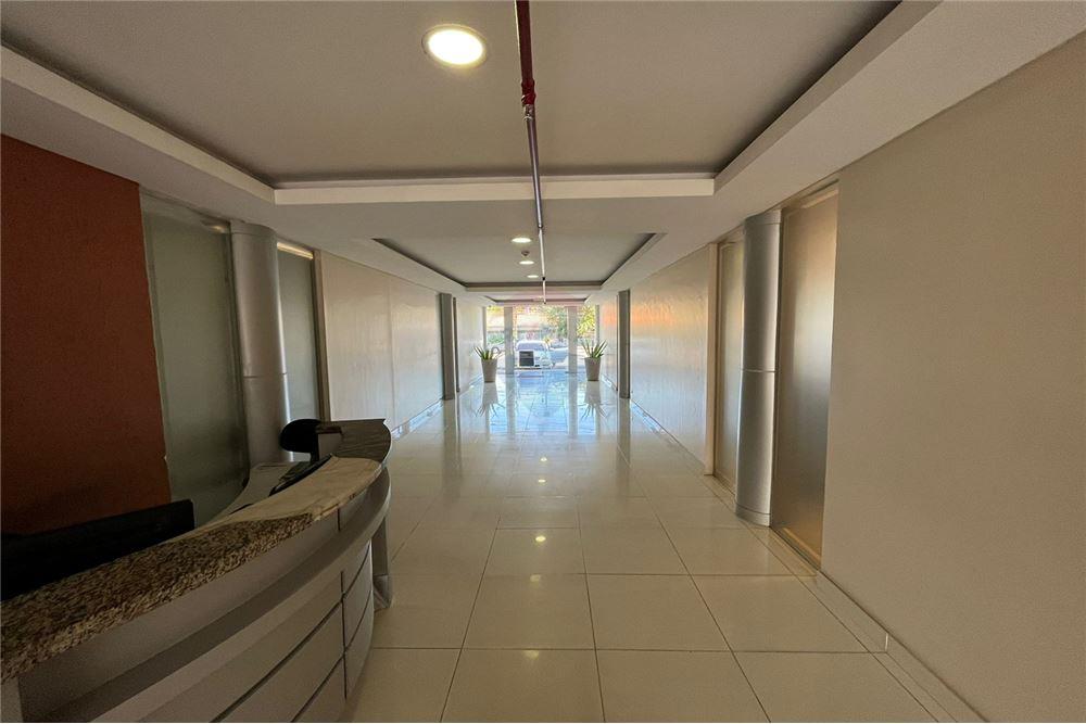 Oficina 240m² con vista sobre Av. España — foto 3