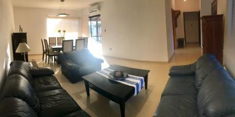 Casa En Condominio La Sonora
