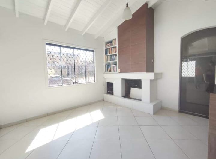En Venta Casa en el Barrio Boquerón II (a 150 m del Lago de la República) — foto 3
