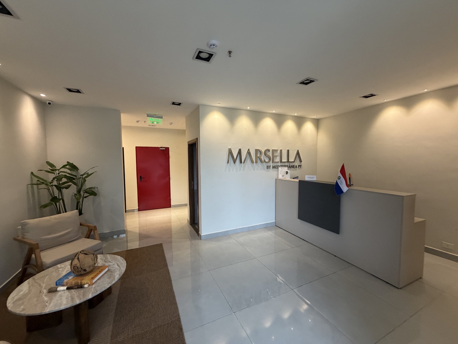 Departamento En Alquiler - Edificio Marsella, Las Mercedes - Piso 5 — foto 3