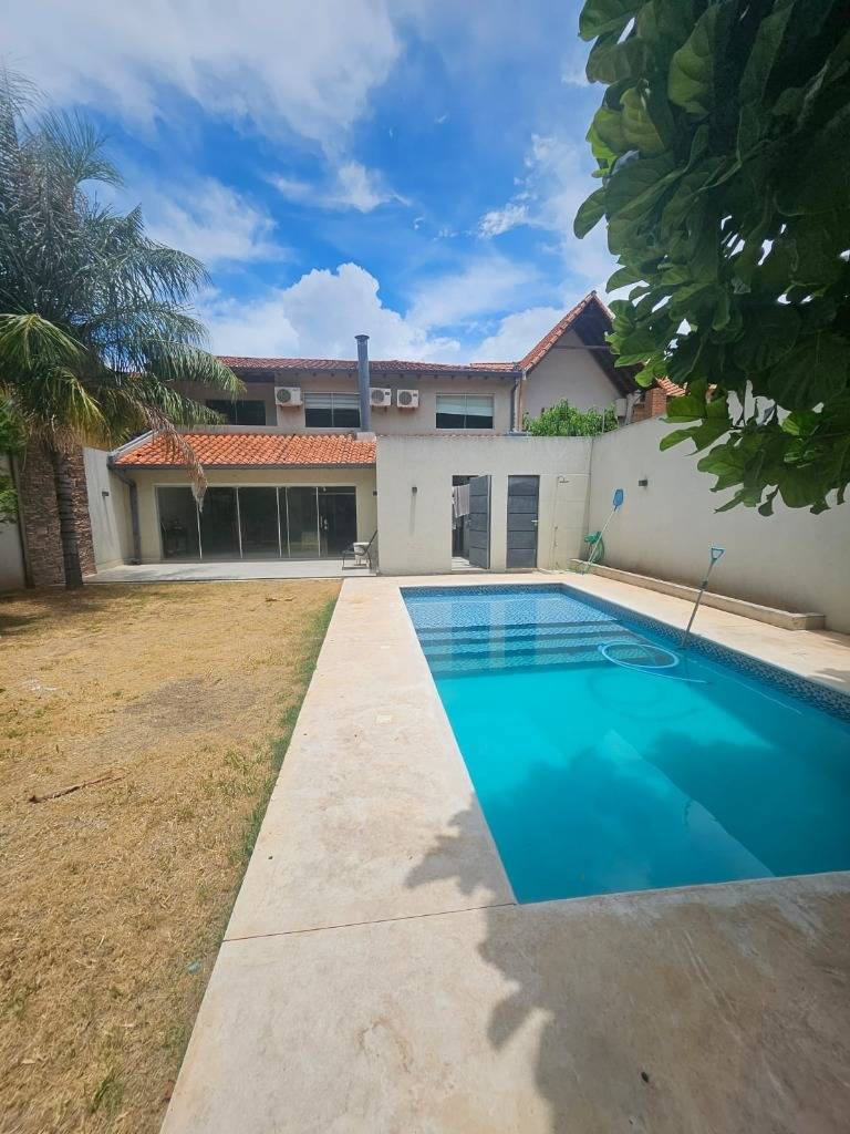 Departamento en venta bajo precio de mercado en Asunción