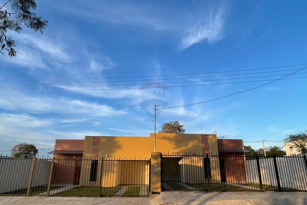 Casa - Venta - Paraguay Central Luque — foto 2