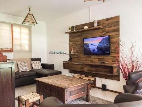 Apartamento De 2 Dormitorios En Venta - Nueva Helvecia