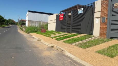 Avda Sta Teresa - Goeth - Ycua Sati: En Planta Baja - A Estrenar - 250.000 Usd