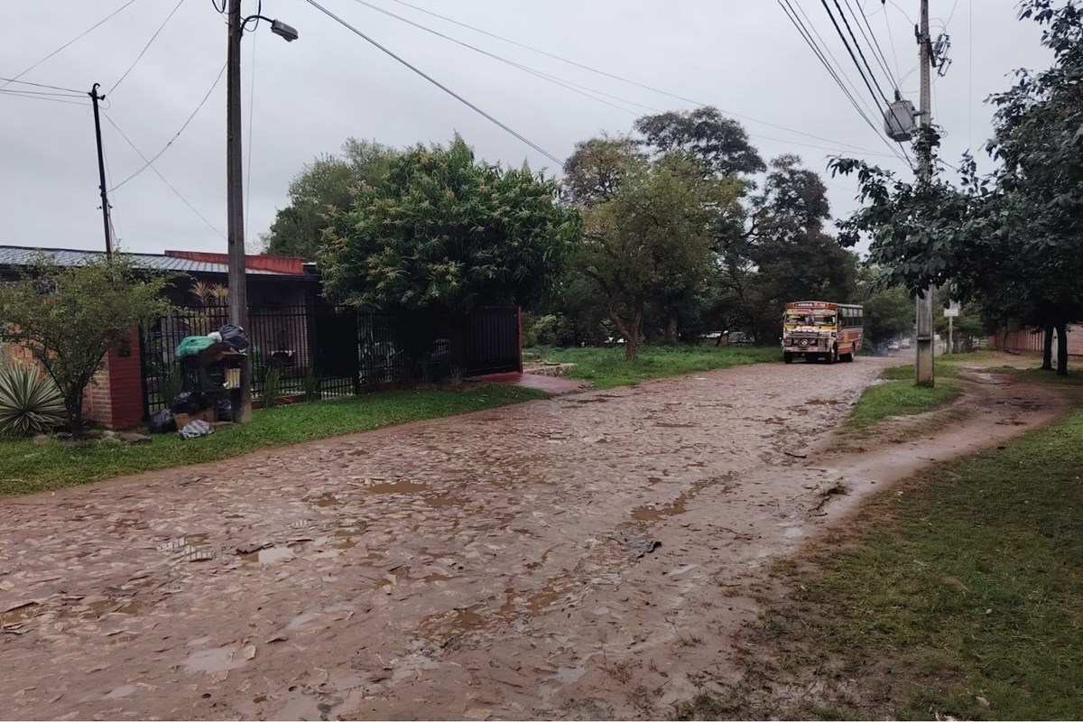 Casa-Alquiler-Rancho Ocho c/YBYBOBO, María Auxiliadora, Mariano Roque Alonso — foto 3