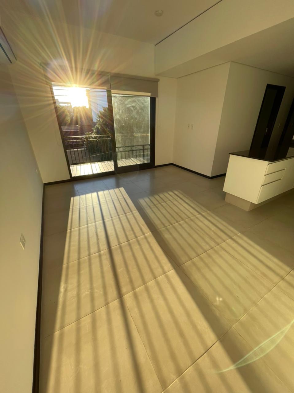 Alquilo hermoso departamento 2 dormitorios — foto 3
