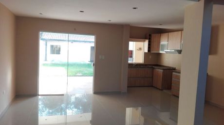 Duplex A Estrenar, Zona Shopping Pinedo !